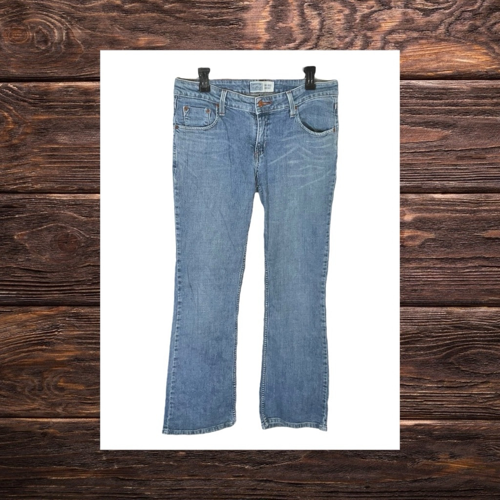 Women's Signature by Levi Strauss Blue Jeans, Women Size 10,